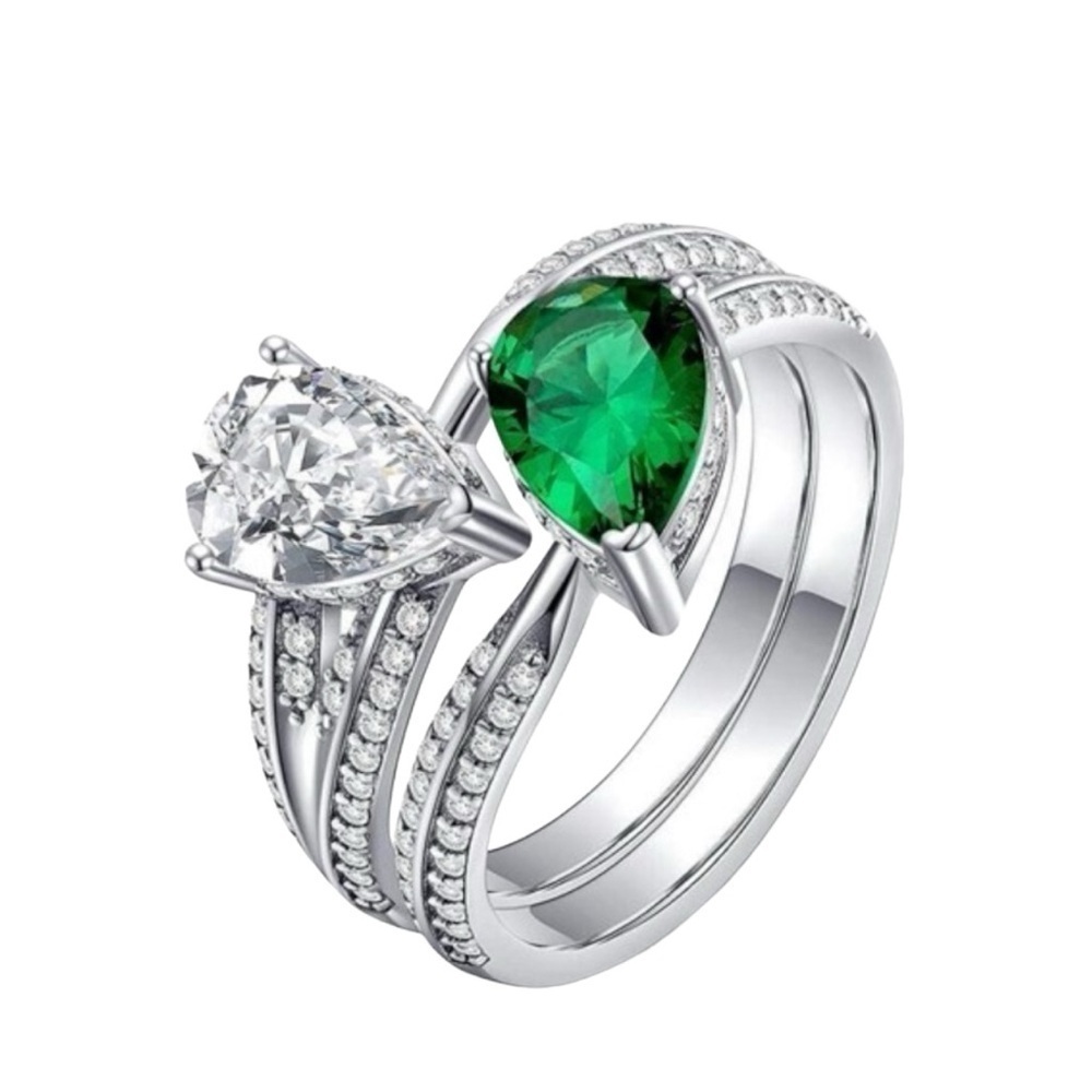 728. 18kt White‎ Gold Plated Emerald & White Topaz Stack Rings